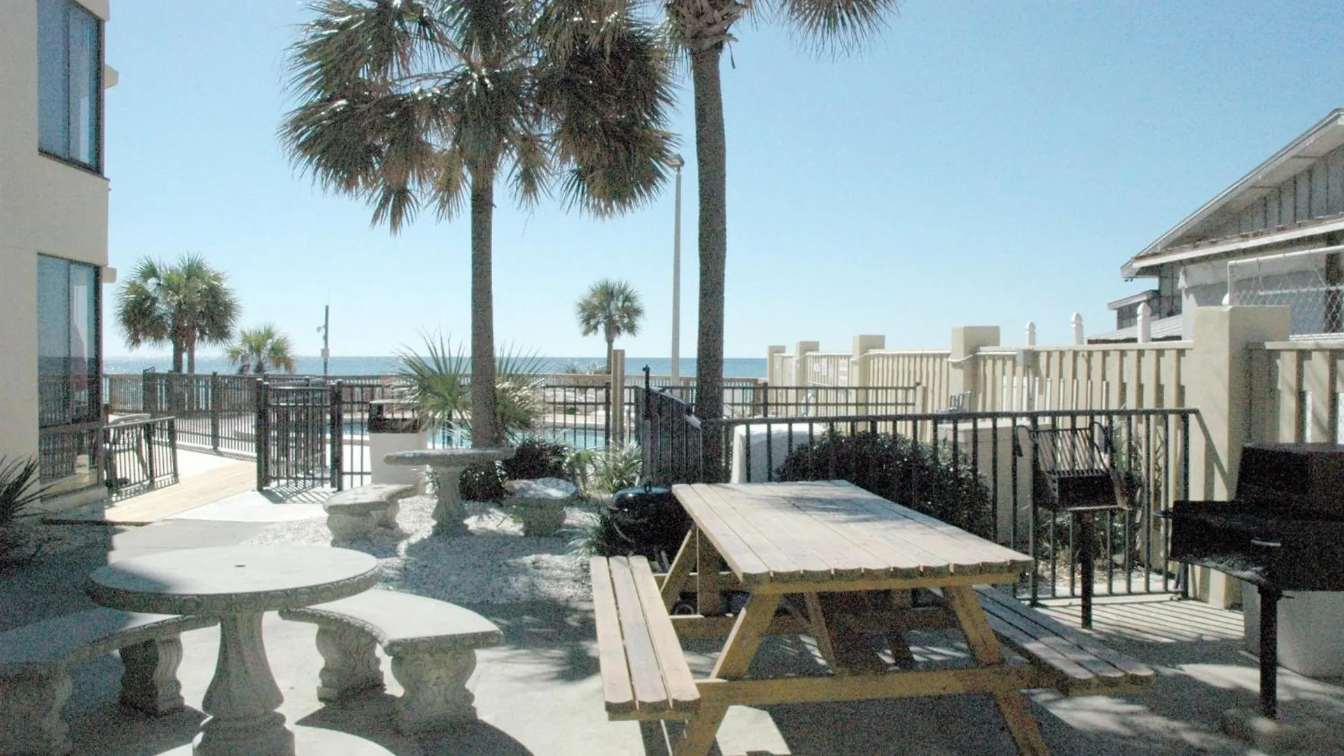 Sunbird 0208E 'Dolphin Watch' Villa Panama City Beach Semesterbostad